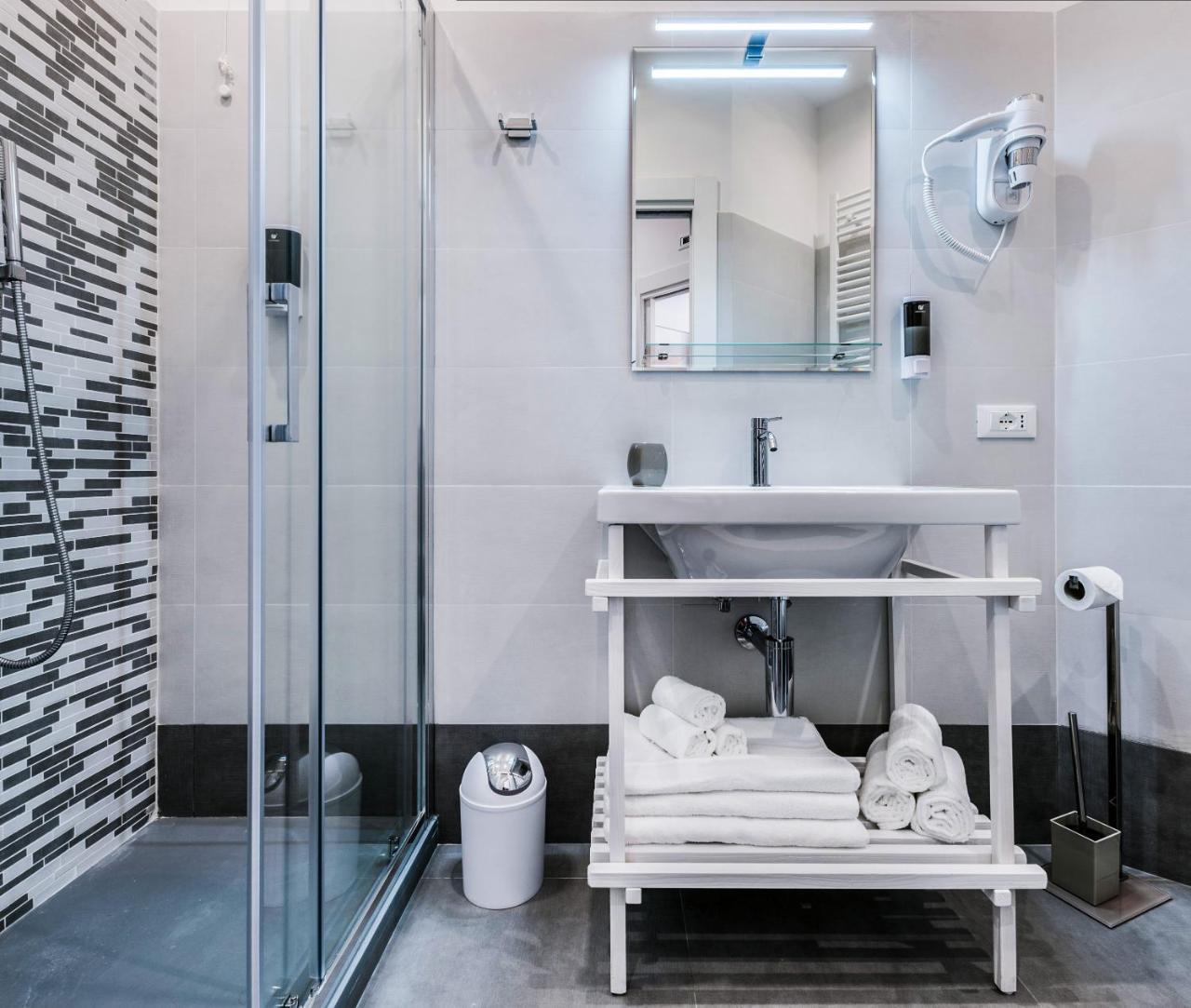 Lele Rooms San Lorenzo Rome Luaran gambar